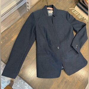 Loft by Ann Taylor Women’s 4 & 8 Suit